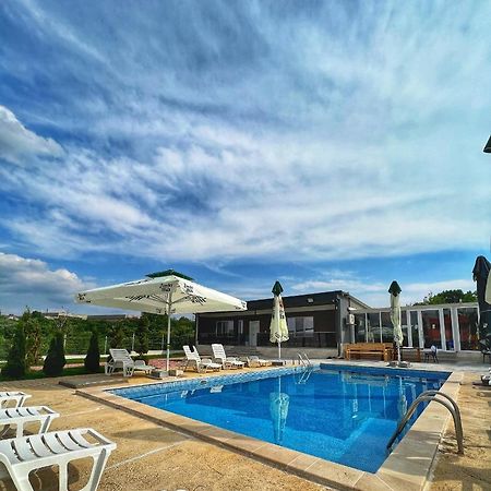 Стаи За Гости Dream Kŭrdzhali Exteriér fotografie